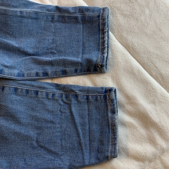 American Eagle Outfitters Next Level Stretch Distressed Super Hi Rise Jegging - Picture 14 of 16